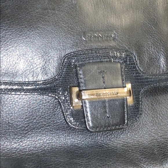 This is a GREAT BAG!!! Best COACH CROSSBODY BAG. Great CONDITION and GREAT PRICE - Picture 10 of 12